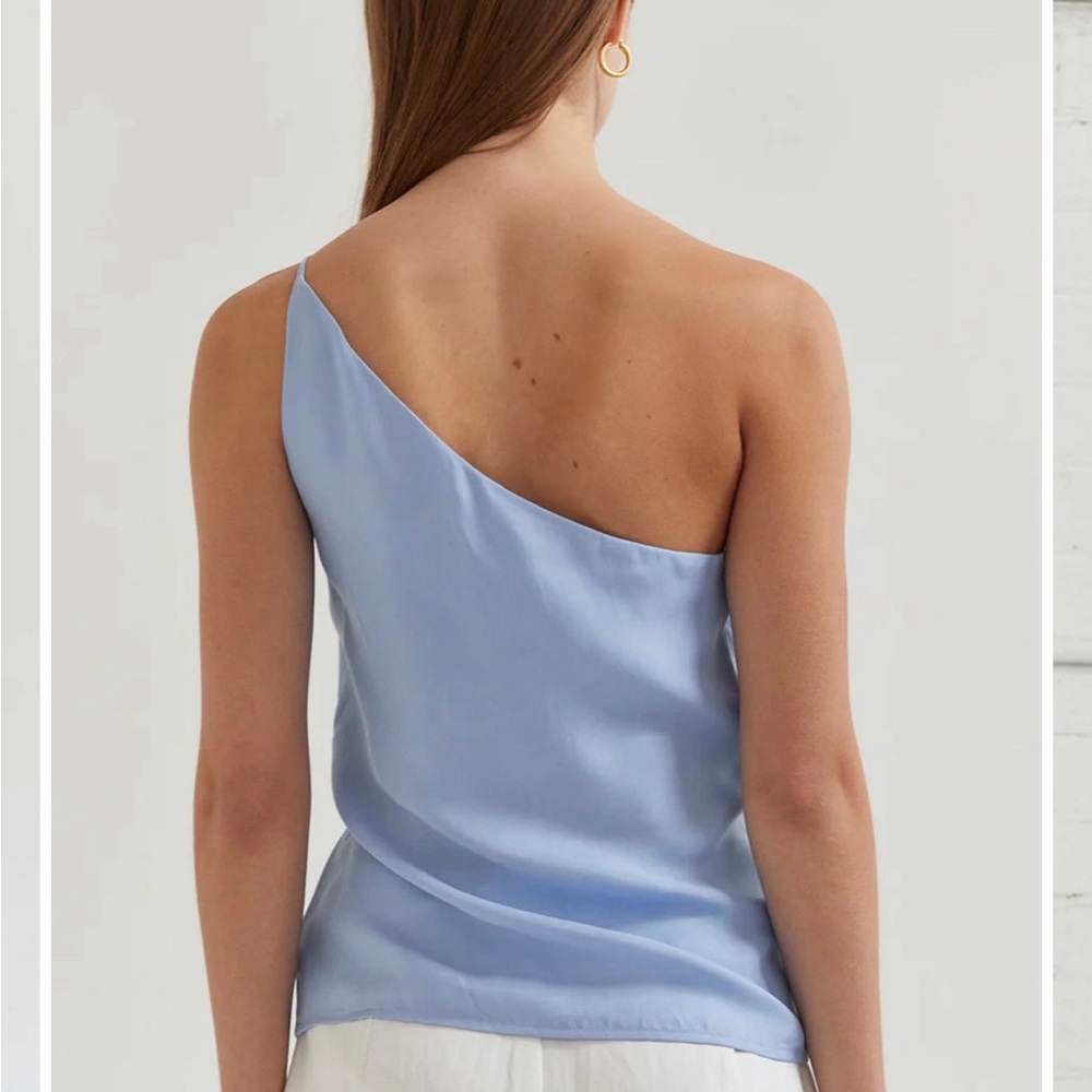 Stunning one shoulder spring top